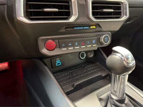 Used 2024 Ford Mustang Premium image 13