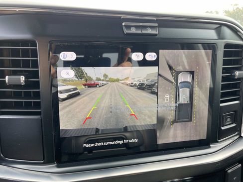 New 2026 Ford F250 Lariat w/ Black Appearance Package image 12