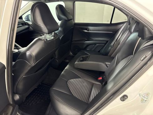 Used 2024 Toyota Camry SE w/ Convenience Package FWD image 21
