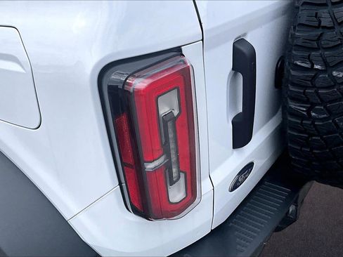 Used 2023 Ford Bronco Badlands AWD/4WD image 30