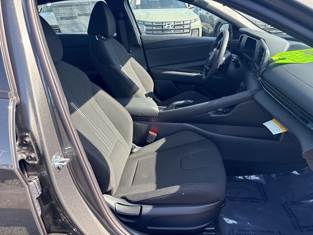 New 2026 Hyundai Elantra Sport FWD image 14