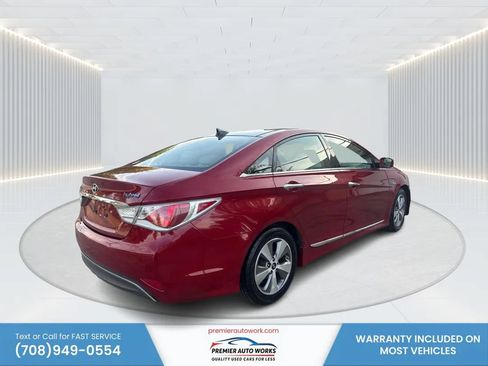 Used 2011 Hyundai Sonata Hybrid w/ Premium Equipment Pkg 2 FWD image 4