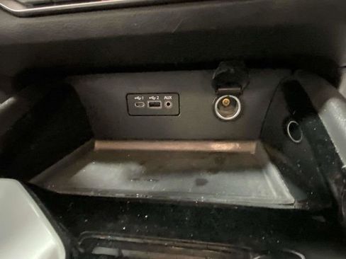 Used 2024 Nissan Altima 2.5 SV image 18