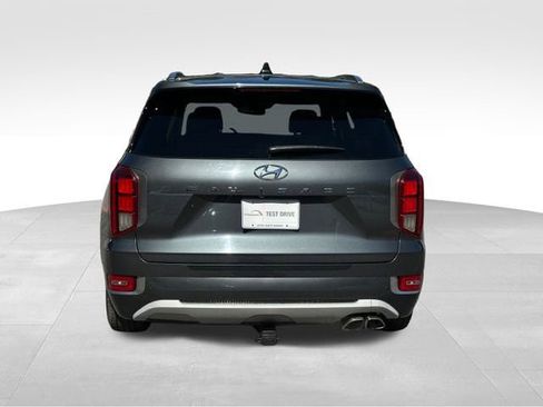 Used 2021 Hyundai Palisade Limited FWD image 4
