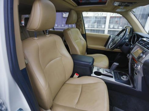 Used 2013 Toyota 4Runner Limited AWD/4WD image 20