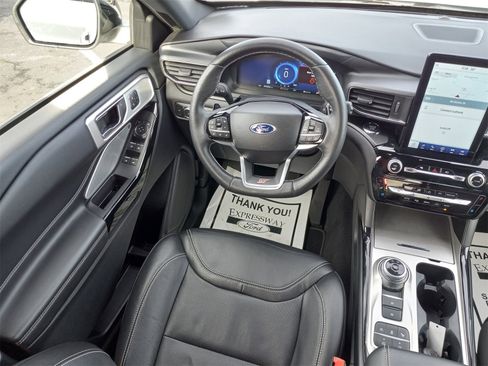 Used 2022 Ford Explorer ST w/ Equipment Group 401A image 16