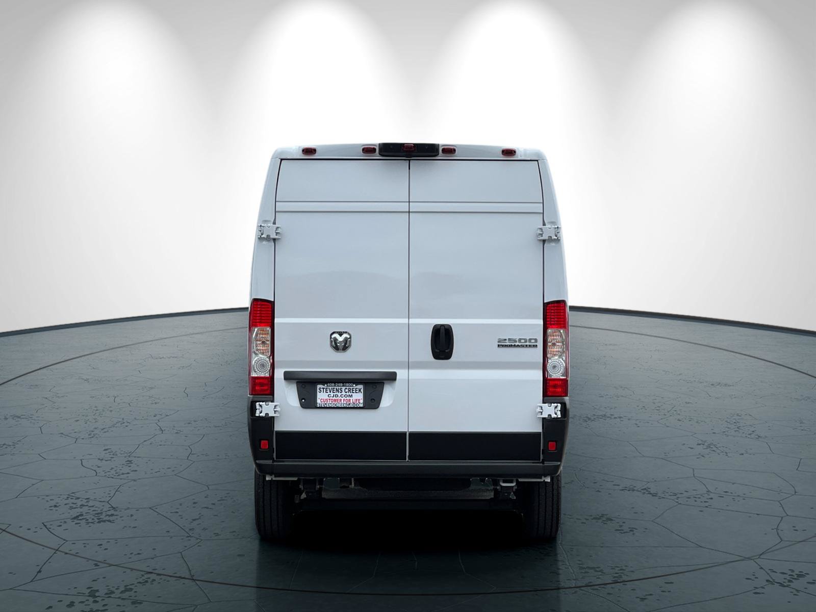 Used 2026 RAM ProMaster 2500 w/ Convenience Group FWD image 5