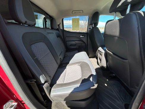 Used 2018 Chevrolet Colorado Z71 image 29