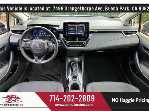Used 2022 Toyota Corolla LE image 17