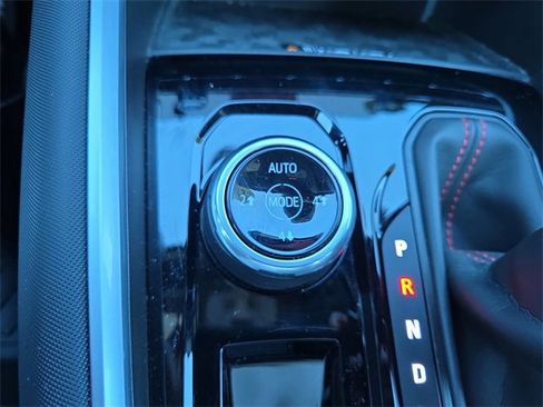 Used 2023 Chevrolet Colorado Z71 w/ Z71 Convenience Package 2 image 23