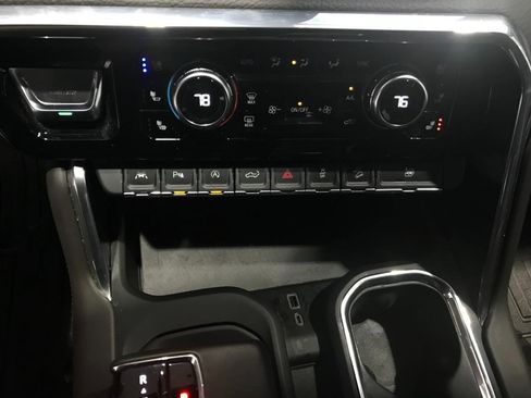 Certified 2023 GMC Sierra 1500 Denali w/ Technology Package image 31