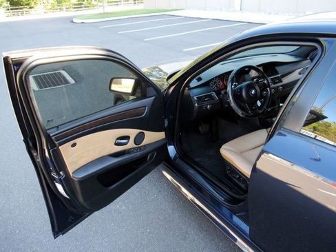 Used 2008 BMW 535xi Sedan image 12