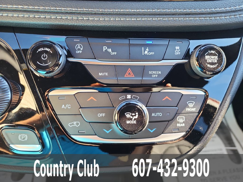 New 2027 Chrysler Pacifica Select AWD/4WD image 16