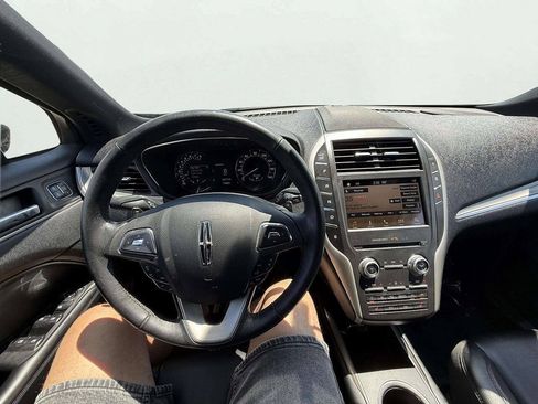 Used 2017 Lincoln MKC Premiere FWD image 15