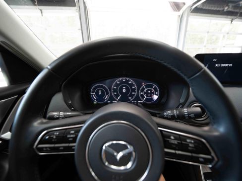 Used 2024 MAZDA CX-90 Plug-In Hybrid w/ Preferred AWD/4WD image 15