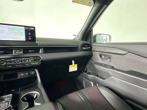 New 2026 Honda Pilot Black Edition image 29