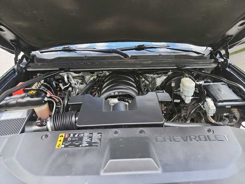 Used 2018 Chevrolet Tahoe Premier RWD image 42
