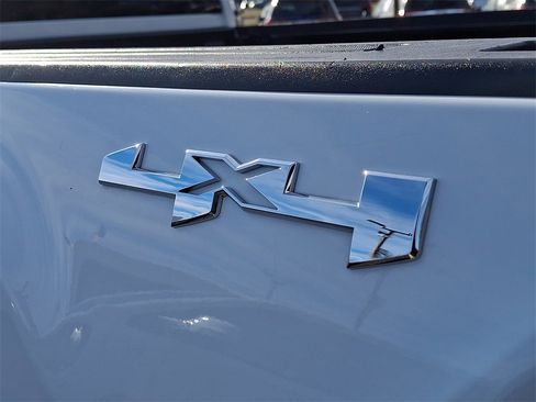 Used 2024 GMC Sierra 2500 Pro w/ Convenience Package image 30