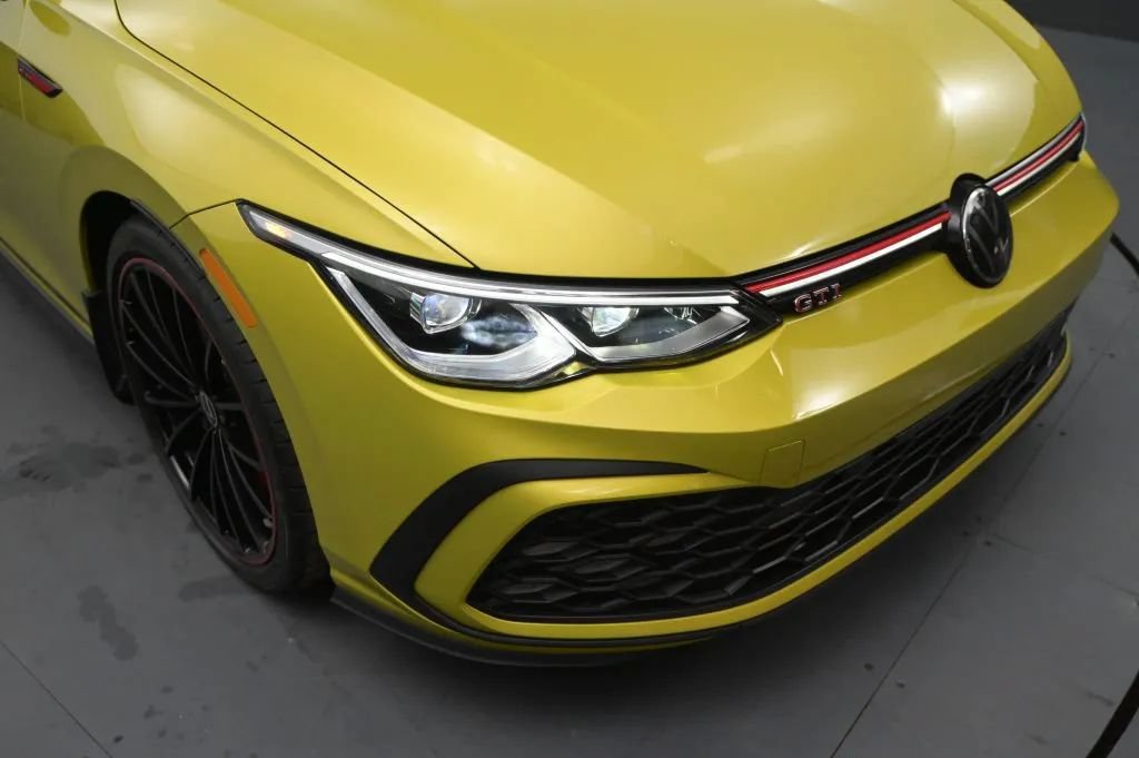 Used 2023 Volkswagen GTI 40th Anniversary Edition FWD image 9