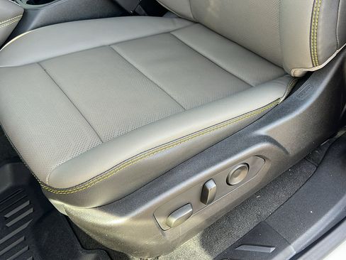 New 2026 Chevrolet Colorado ZR2 w/ ZR2 Bison Edition image 19