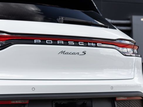 Certified 2026 Porsche Macan S AWD/4WD image 15