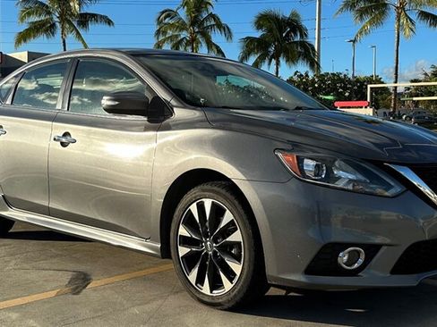 Used 2019 Nissan Sentra SR FWD image 7