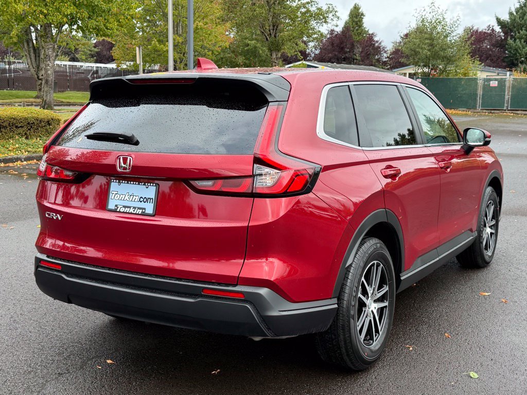 Used 2025 Honda CR-V LX image 8