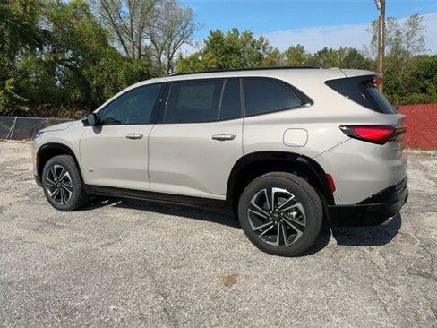 New 2026 Buick Enclave Sport Touring w/ Super Cruise Package image 6