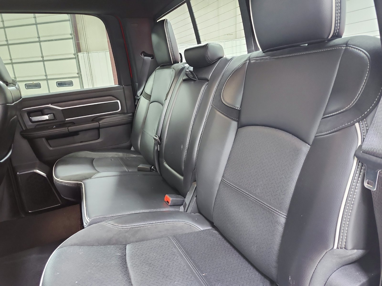 Used 2026 RAM 2500 Laramie AWD/4WD image 12