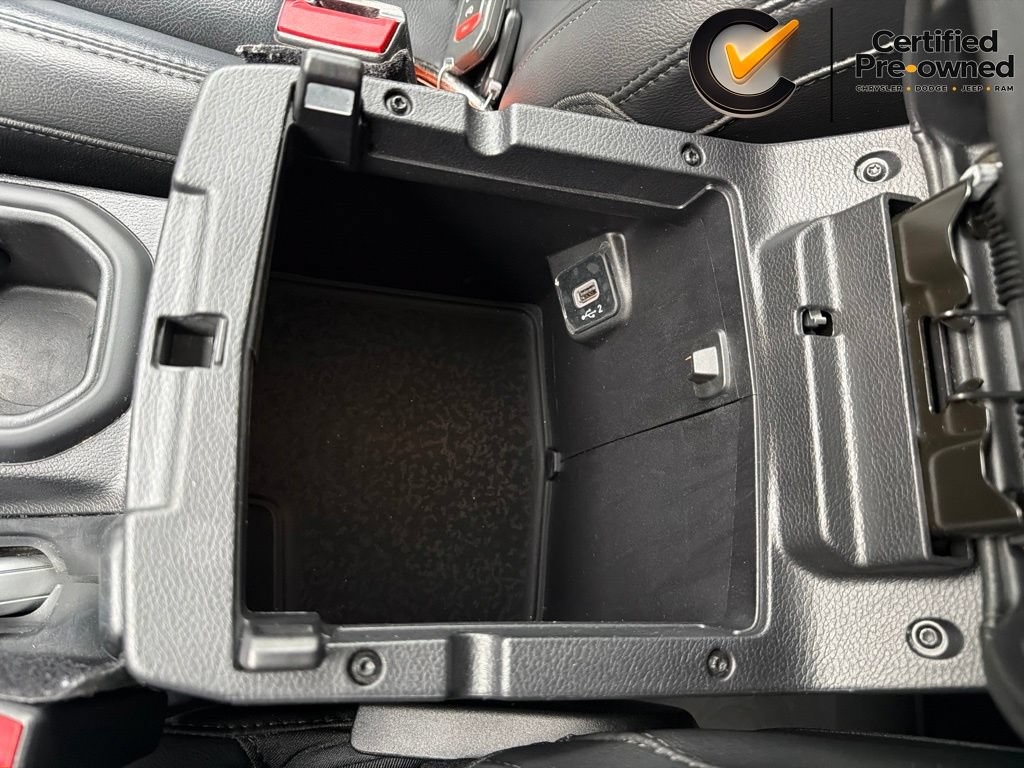 Certified 2021 Jeep Wrangler Unlimited Sahara AWD/4WD image 86