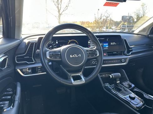 Used 2023 Kia Sportage SX image 27