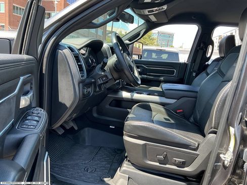 Used 2023 RAM 3500 Laramie w/ Night Edition AWD/4WD image 7