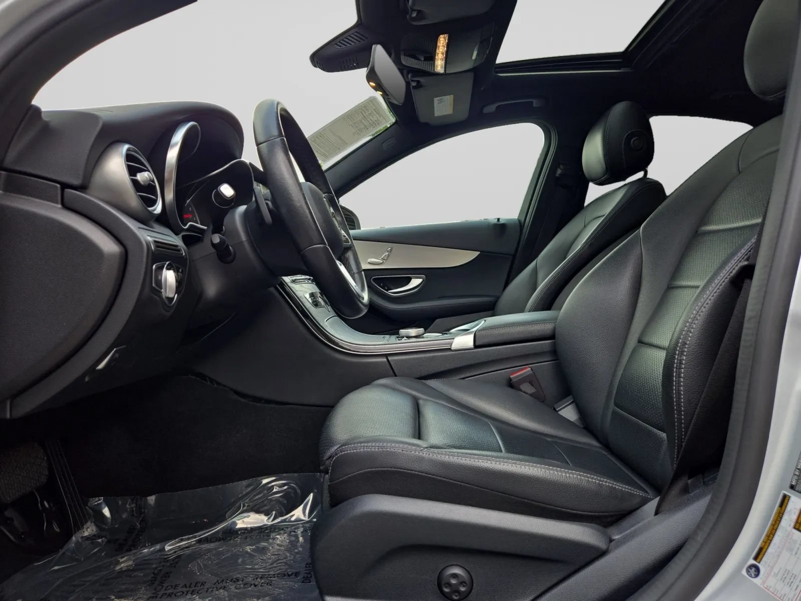 Used 2019 Mercedes-Benz C 300 Sedan image 16