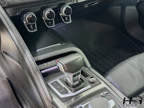 Used 2017 Audi R8 V10 image 12