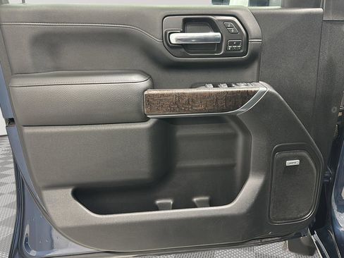 Used 2020 GMC Sierra 2500 Denali w/ Denali Ultimate Package image 19