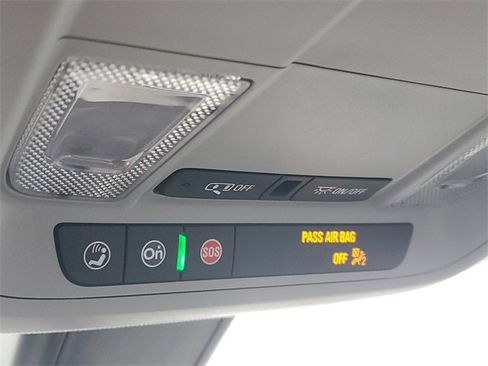 Used 2020 Chevrolet Malibu LS image 29