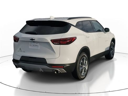 Certified 2023 Chevrolet Blazer LT w/ Convenience Package image 4