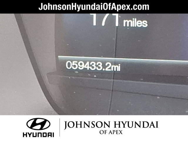 Used 2018 Ford Fusion SE w/ Fusion SE Technology Package FWD image 21