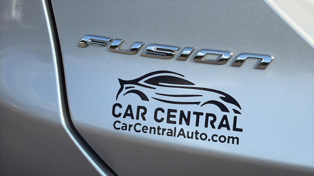 Used 2014 Ford Fusion S FWD image 28