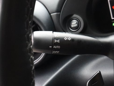 Used 2022 Toyota GR86 image 16