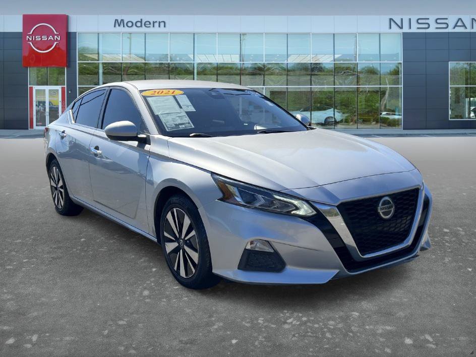 Used 2021 Nissan Altima 2.5 SV FWD image 3