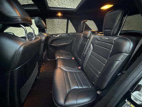 Used 2016 Mercedes-Benz GLE 63 AMG 4MATIC image 29