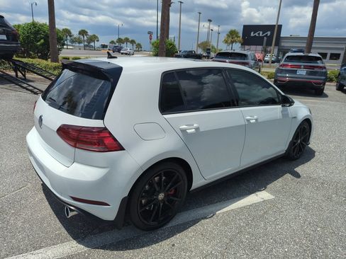 Used 2021 Volkswagen GTI SE FWD image 6