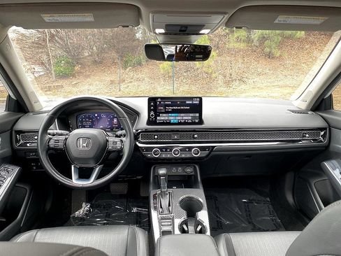 Used 2023 Honda Civic Touring image 19