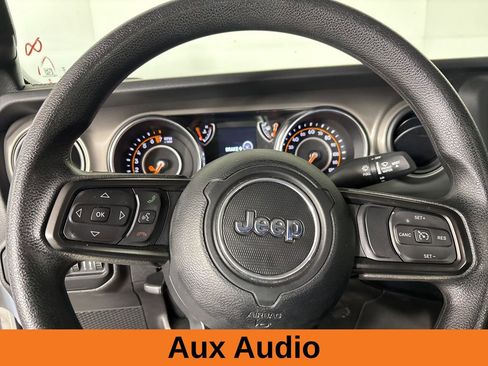 Used 2022 Jeep Gladiator Sport image 11