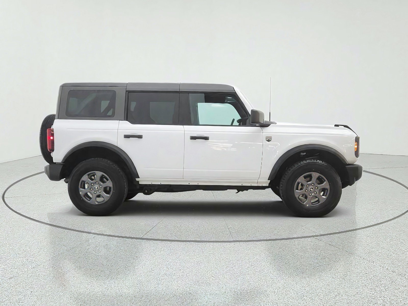Used 2025 Ford Bronco Big Bend AWD/4WD image 4