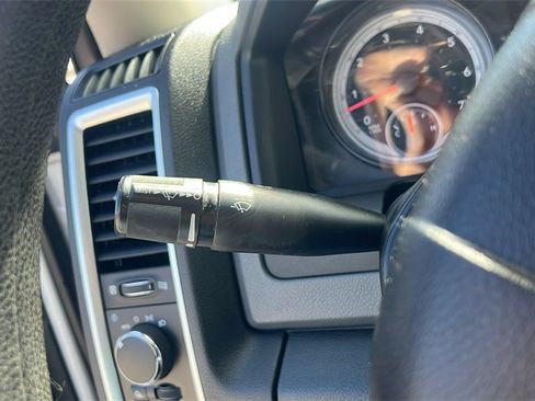 Used 2016 RAM 1500 Classic SLT image 19