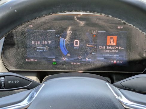 Used 2024 Chevrolet Equinox EV LT FWD image 27