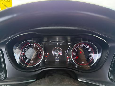 Used 2020 Dodge Challenger SXT RWD image 18