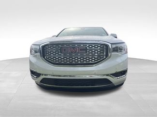 Used 2019 GMC Acadia Denali w/ Technology Package FWD video 2